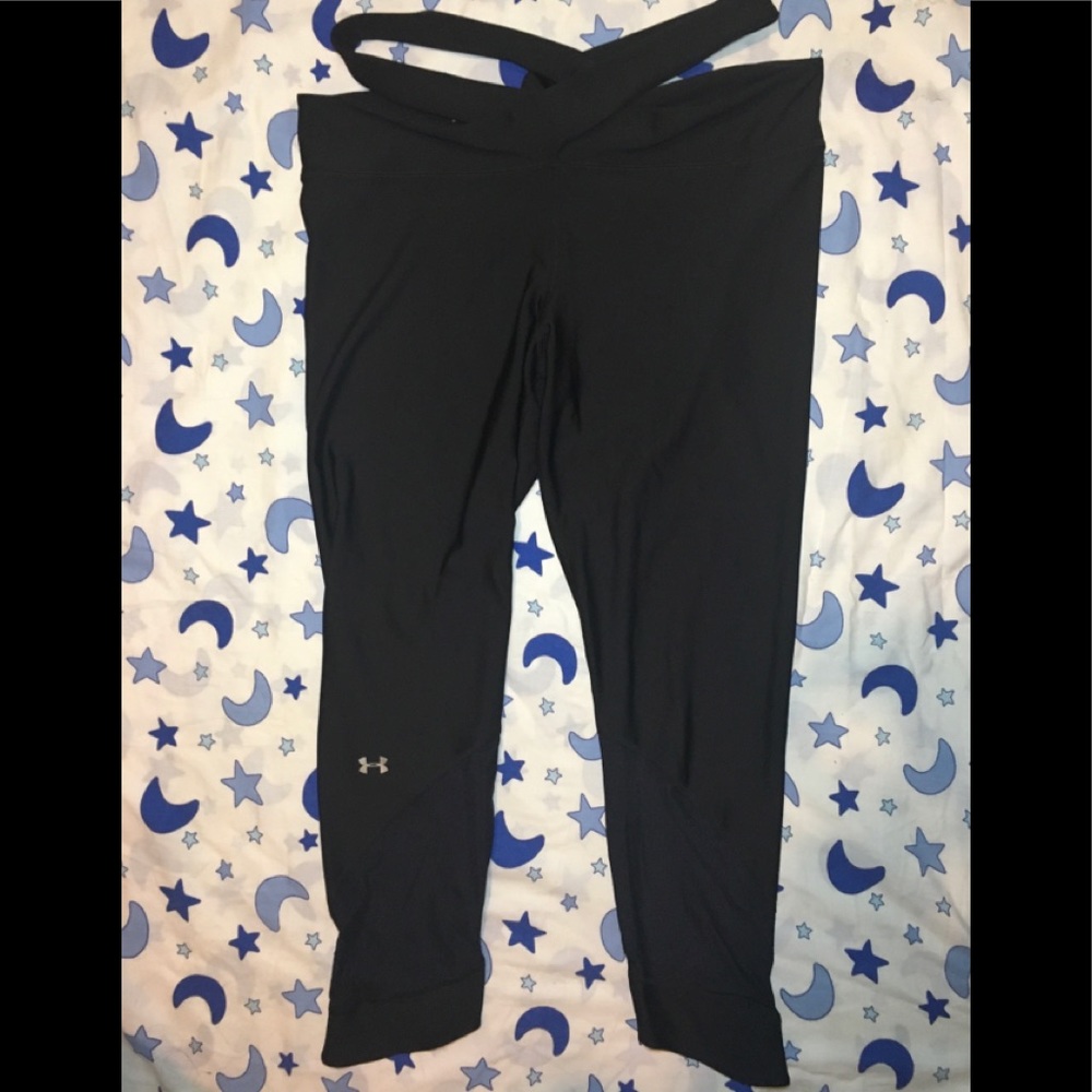 Under Armour Criss-Cross Waist Legging